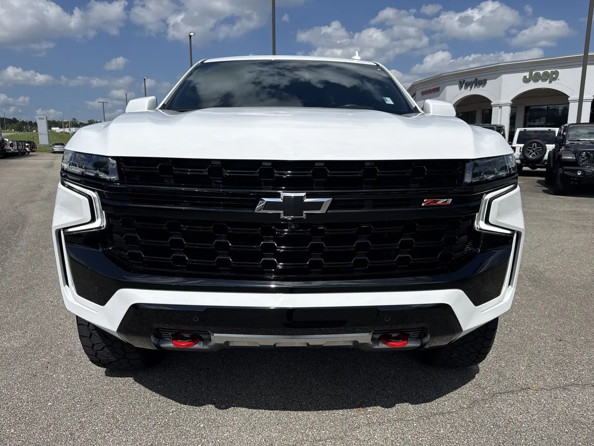 2023 Chevrolet Tahoe Z71 thumbnail 2