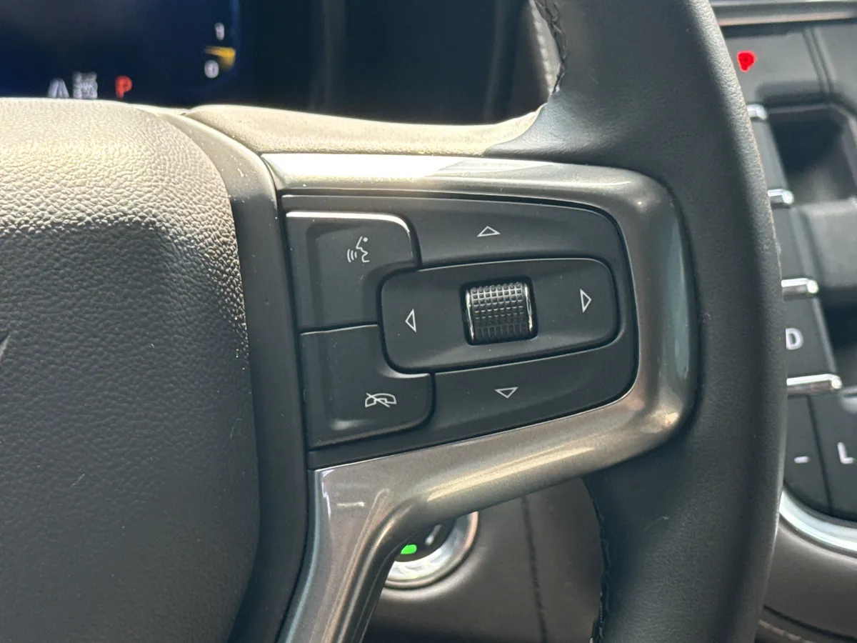 2023 Chevrolet Tahoe Z71 thumbnail 28