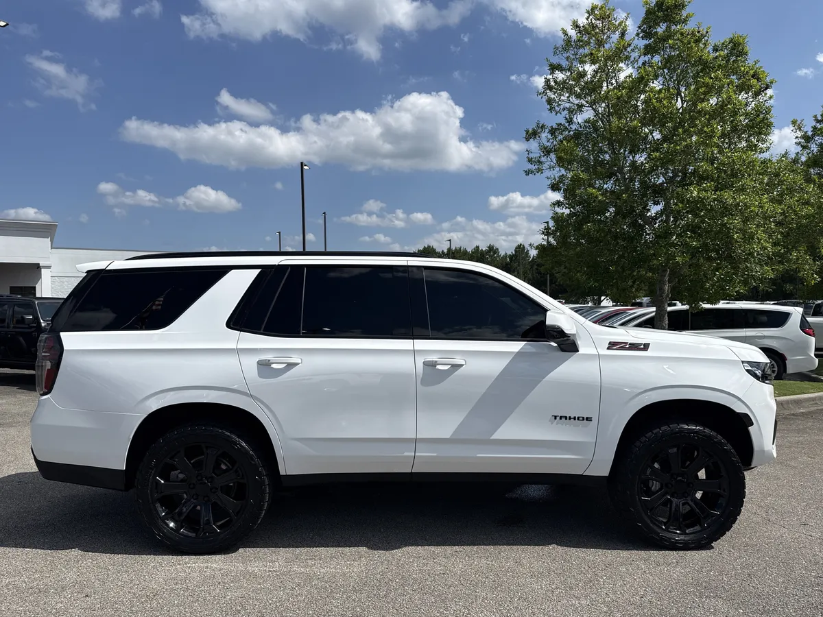 2023 Chevrolet Tahoe Z71 thumbnail 8