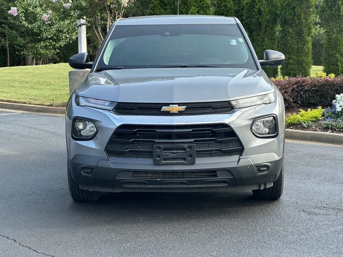 2023 Chevrolet Trailblazer FWD 4dr LS thumbnail 3