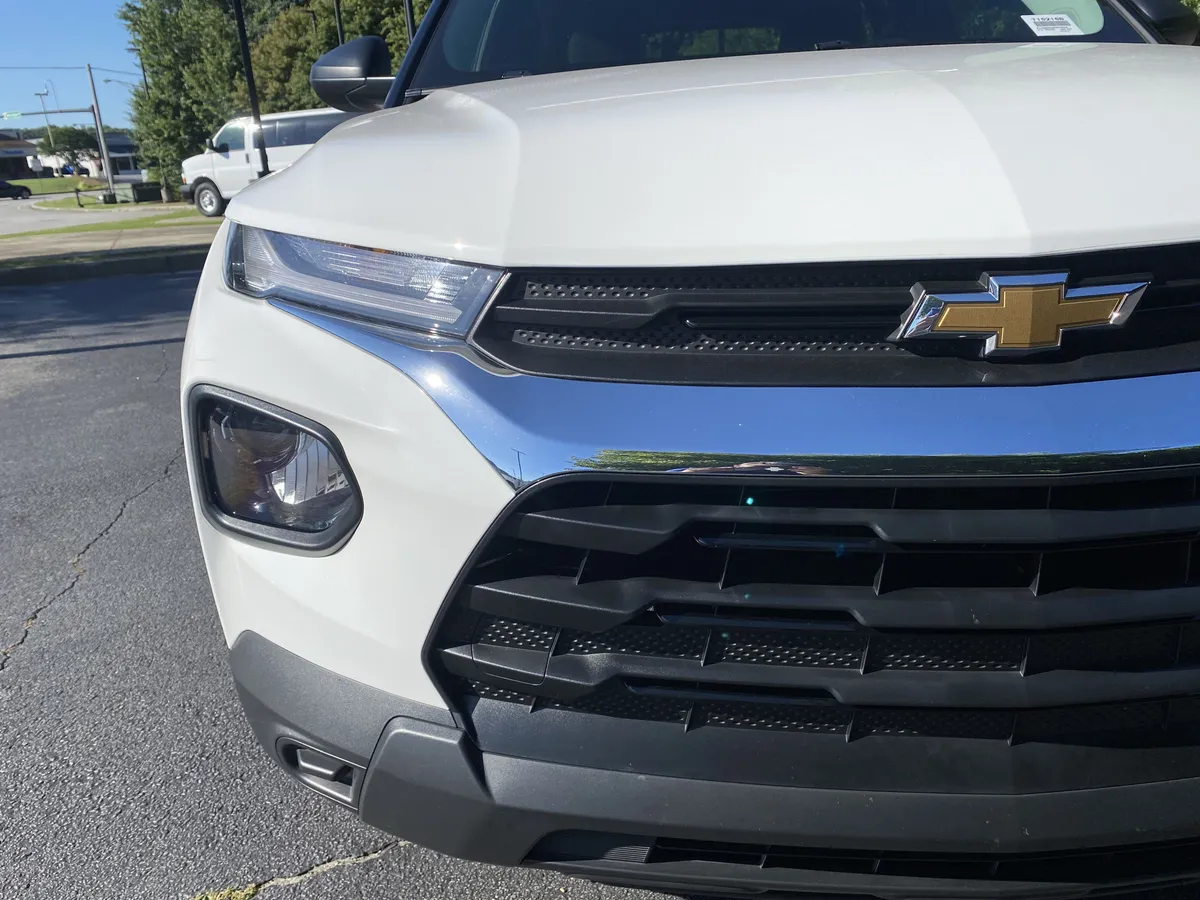 2023 Chevrolet Trailblazer LS thumbnail 13
