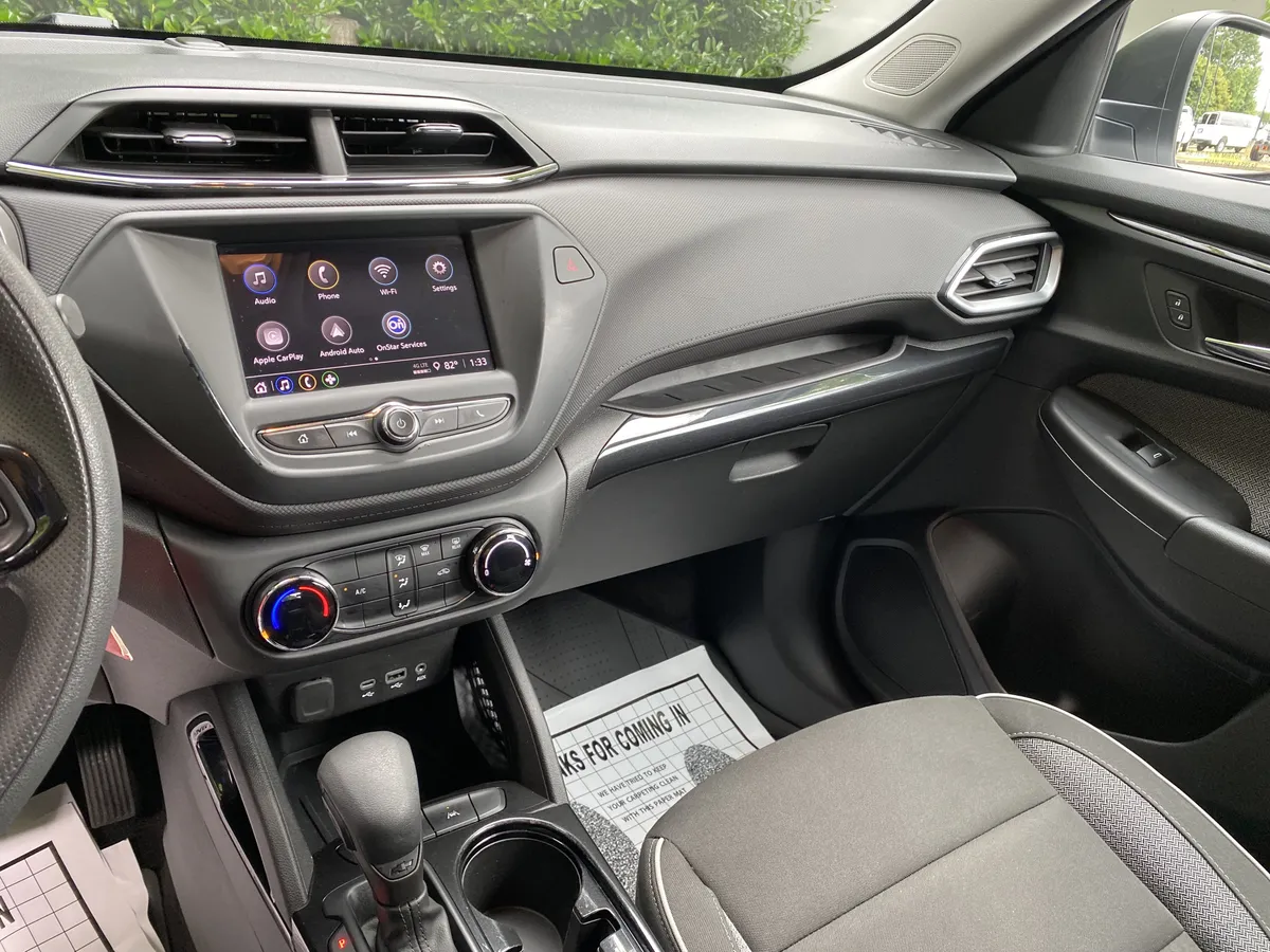 2023 Chevrolet Trailblazer LS thumbnail 22