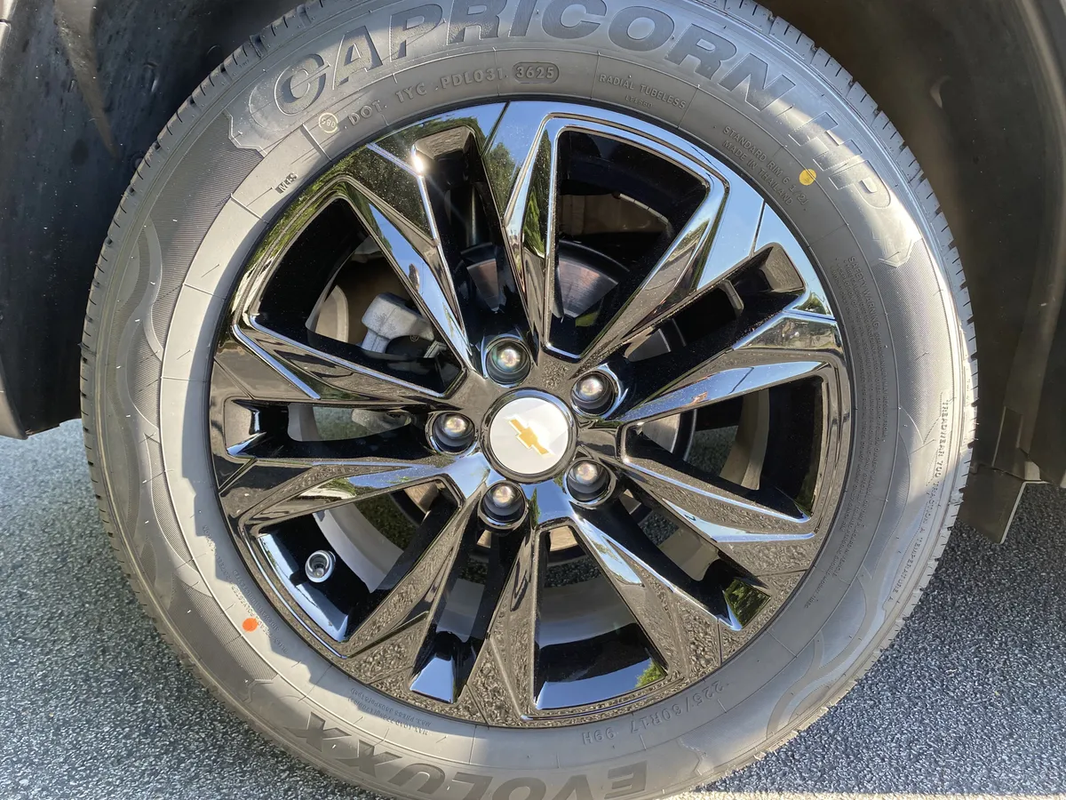 2023 Chevrolet Trailblazer LS thumbnail 38
