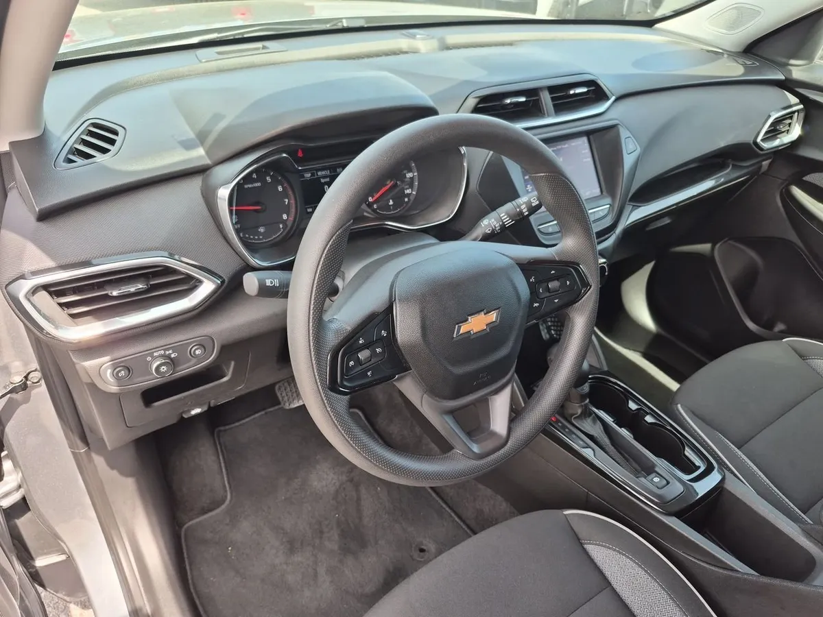 2023 Chevrolet Trailblazer LT thumbnail 10