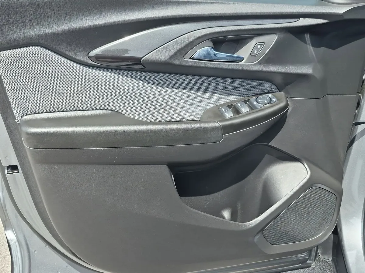 2023 Chevrolet Trailblazer LT thumbnail 21