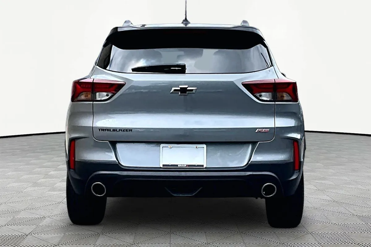 2023 Chevrolet Trailblazer RS thumbnail 5
