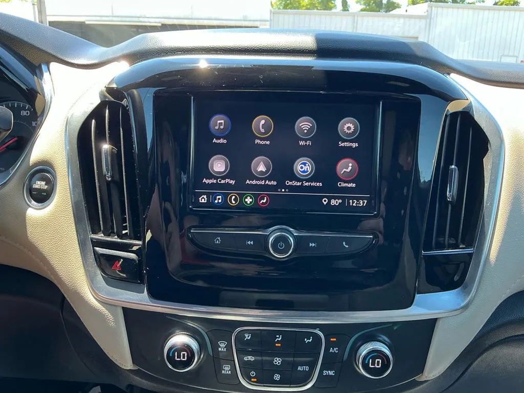 2023 Chevrolet Traverse LS thumbnail 26