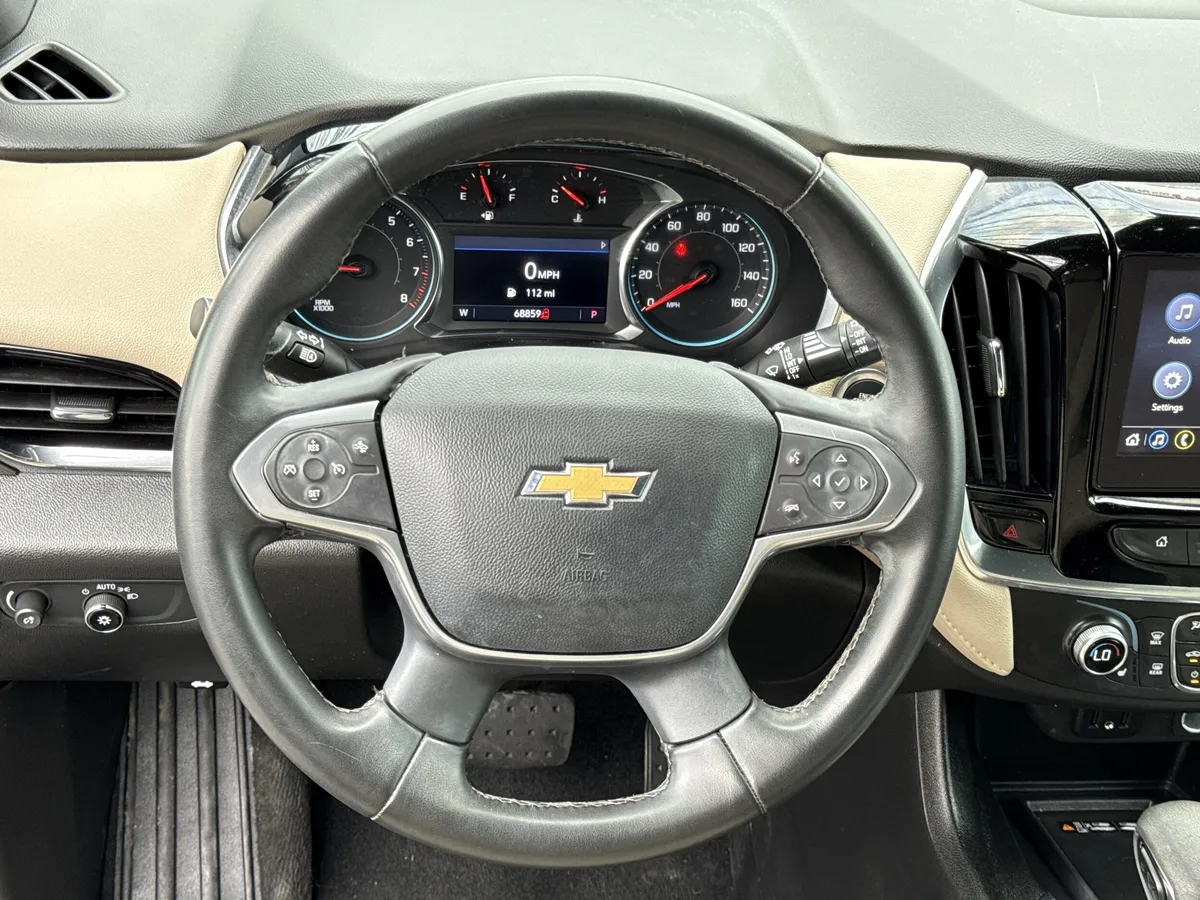 2023 Chevrolet Traverse LT Cloth thumbnail 22