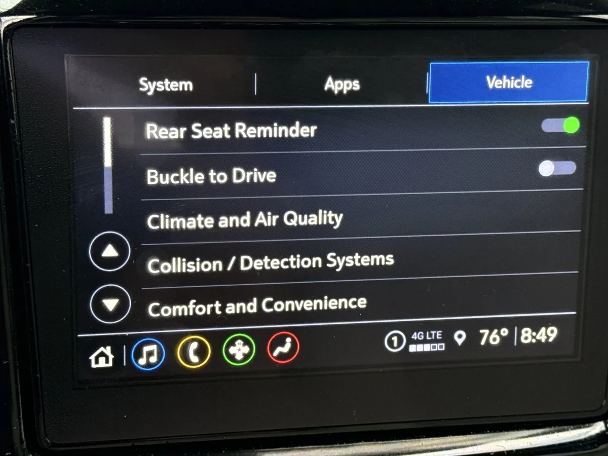 2023 Chevrolet Traverse LT Cloth thumbnail 30