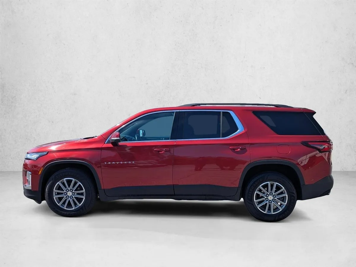 2023 Chevrolet Traverse LT Leather thumbnail 8