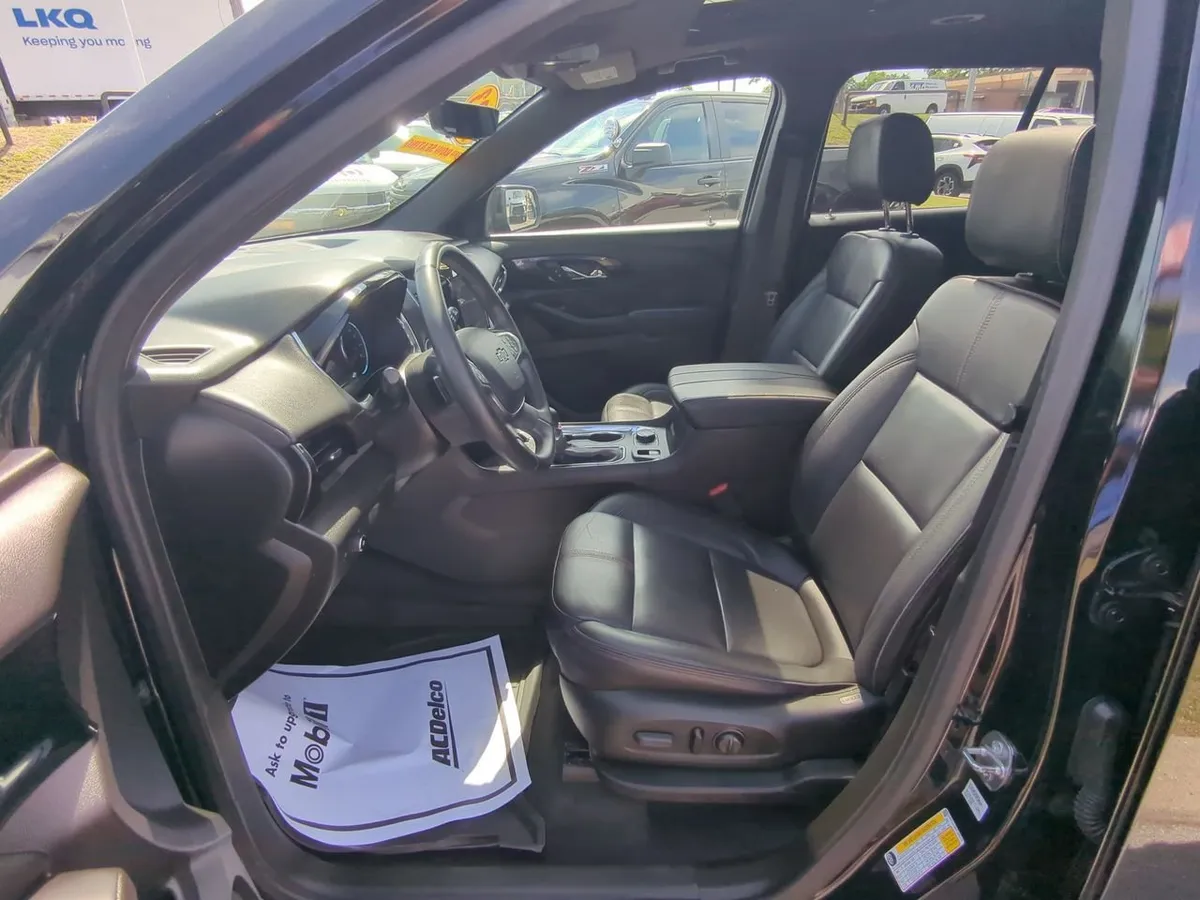 2023 Chevrolet Traverse RS thumbnail 20
