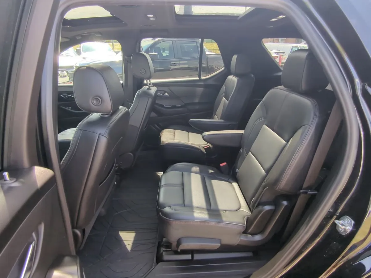 2023 Chevrolet Traverse RS thumbnail 26