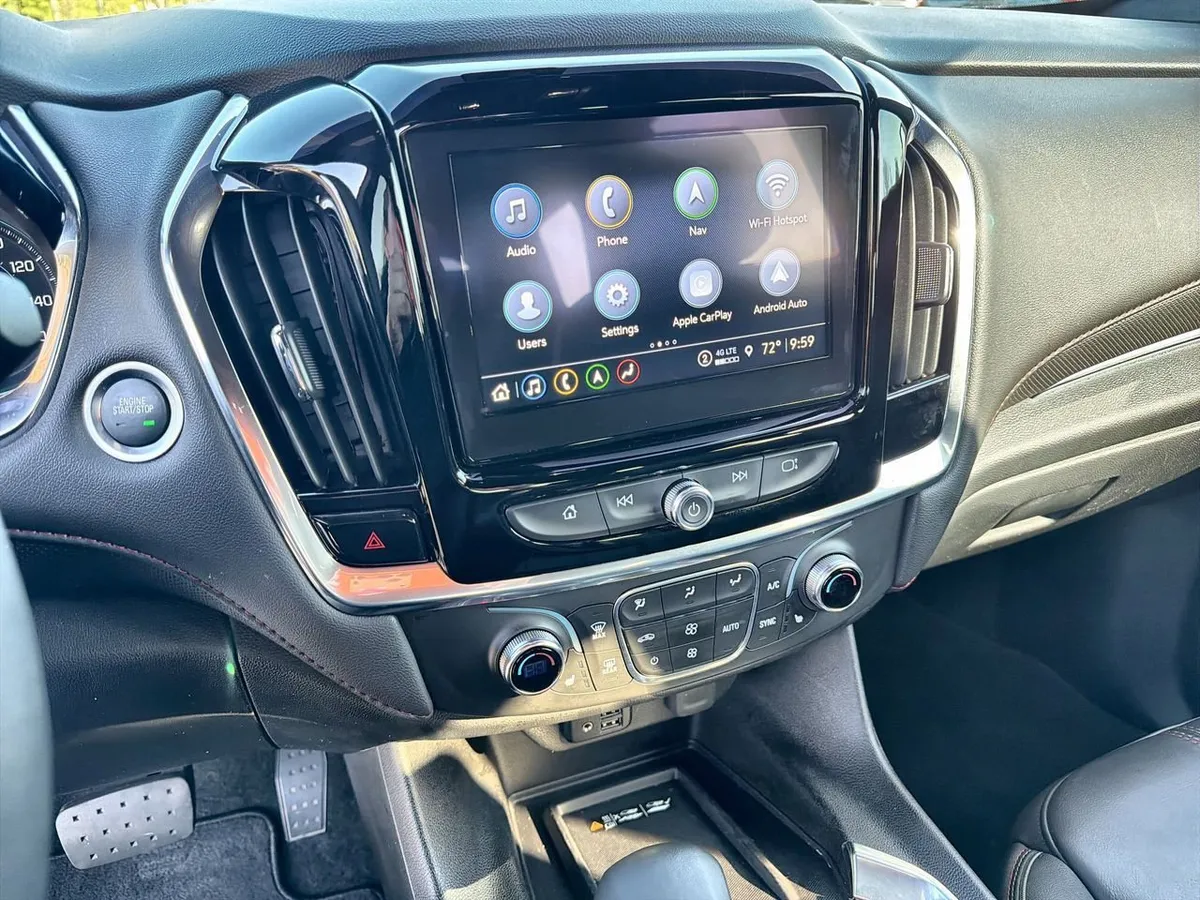 2023 Chevrolet Traverse RS thumbnail 13