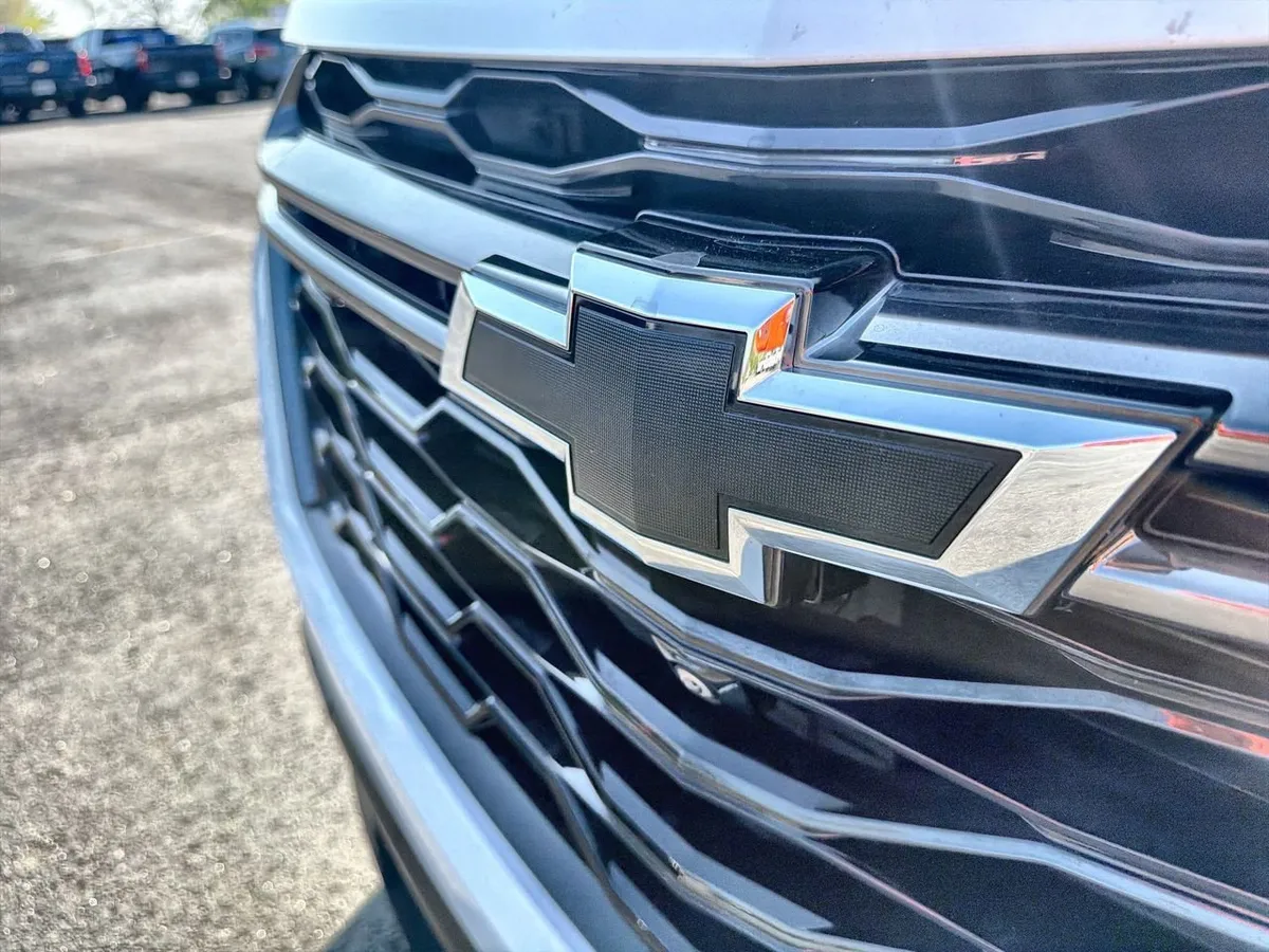 2023 Chevrolet Traverse RS thumbnail 26