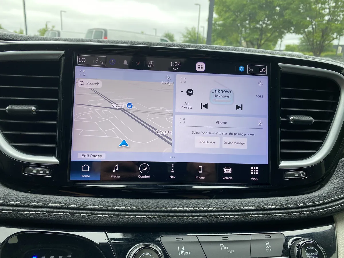 2023 Chrysler Pacifica Hybrid Limited thumbnail 25