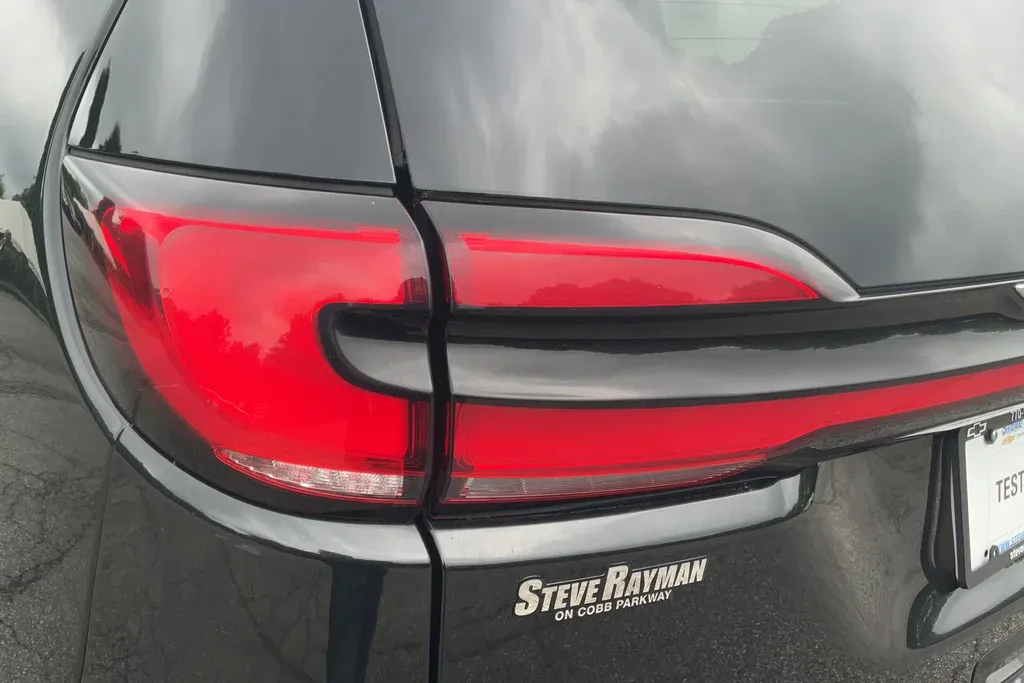 2023 Chrysler Pacifica Touring L thumbnail 29