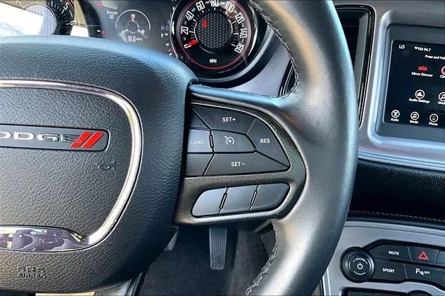 2023 Dodge Challenger GT thumbnail 11
