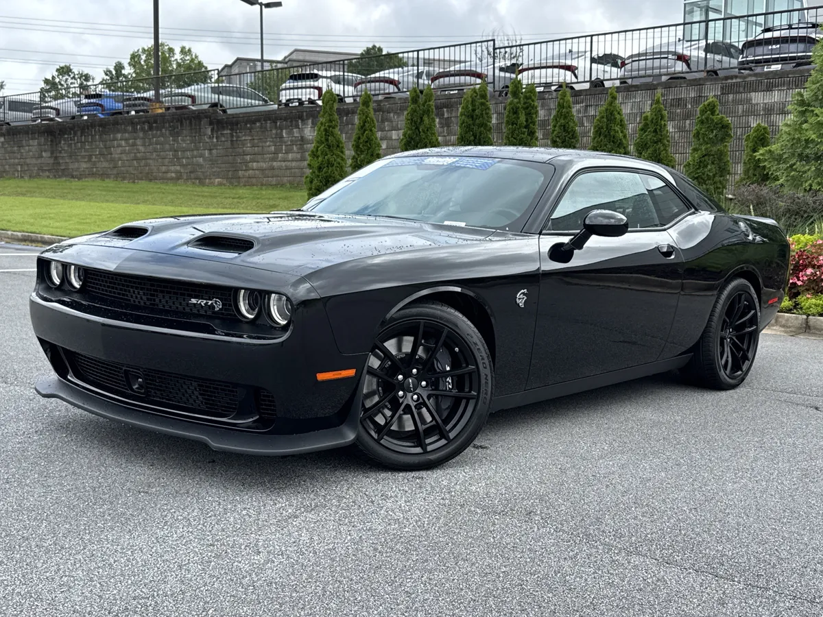 2023 Dodge Challenger SRT Hellcat Jailbreak thumbnail 4