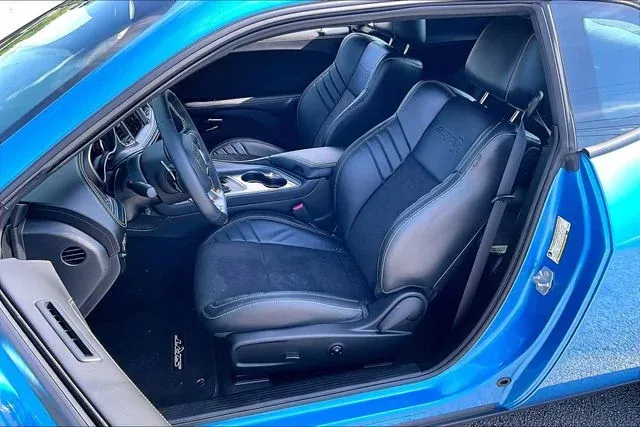 2023 Dodge Challenger SRT Hellcat Jailbreak thumbnail 18