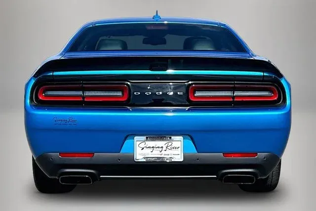 2023 Dodge Challenger SRT Hellcat Jailbreak thumbnail 6