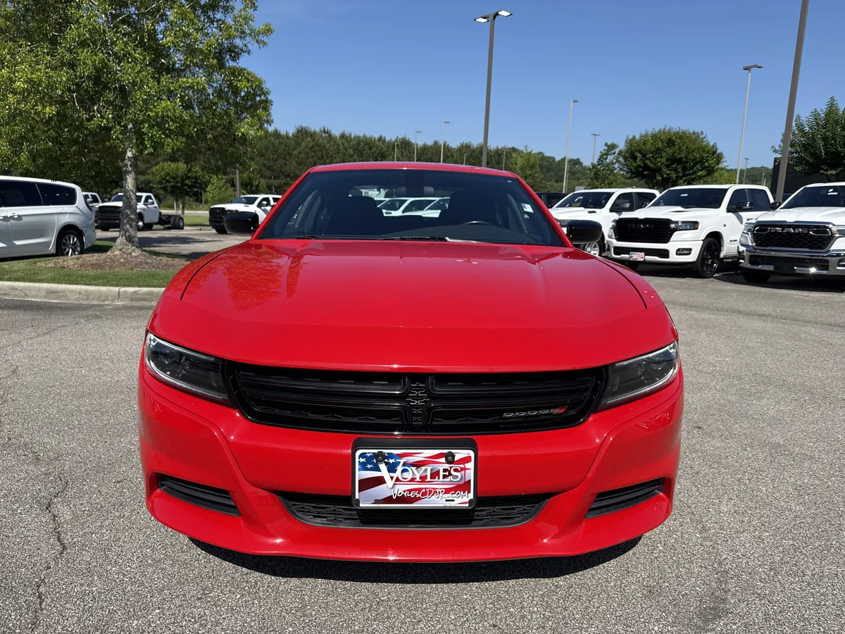 2023 Dodge Charger SXT thumbnail 2