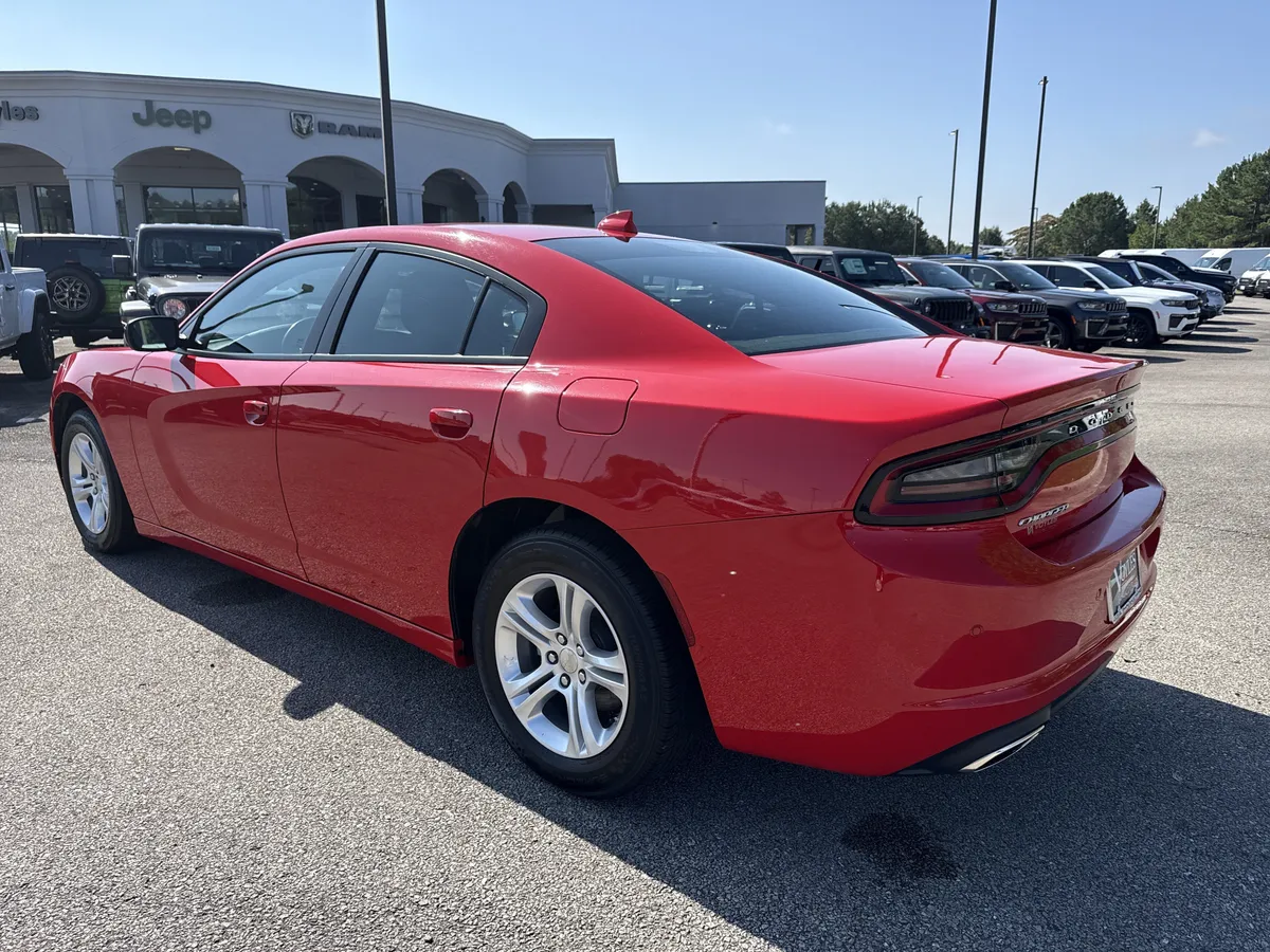 2023 Dodge Charger SXT thumbnail 5