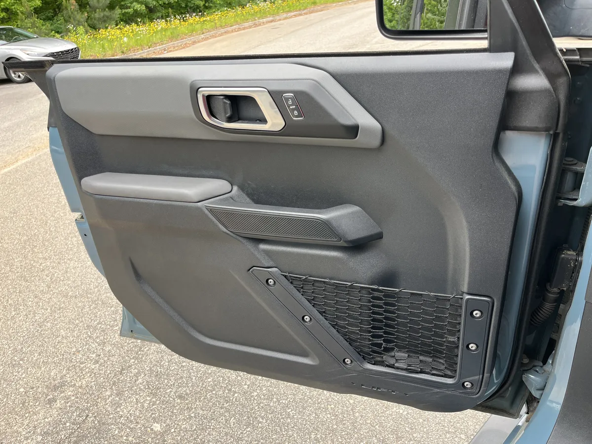 2023 Ford Bronco Big Bend thumbnail 16