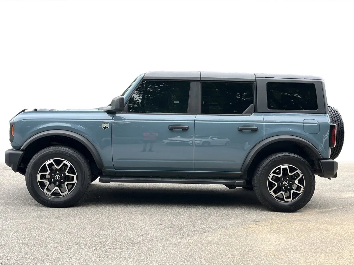 2023 Ford Bronco Big Bend thumbnail 22