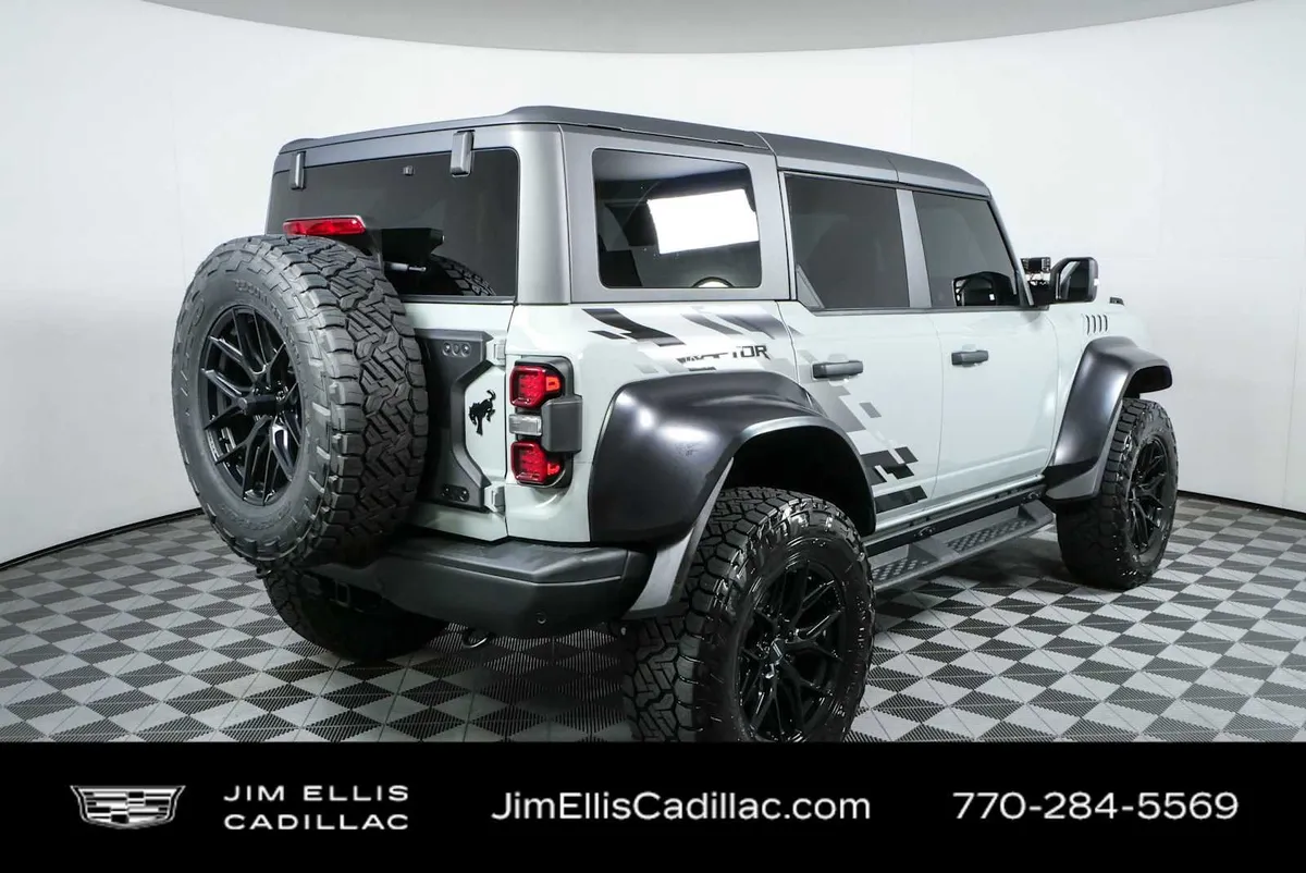 2023 Ford Bronco Raptor thumbnail 3