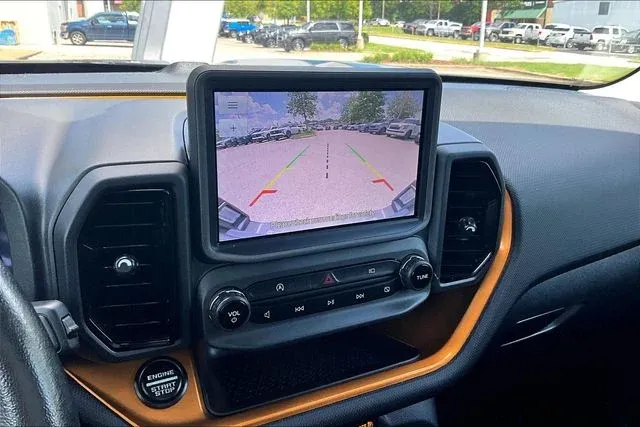 2023 Ford Bronco Sport Badlands thumbnail 11