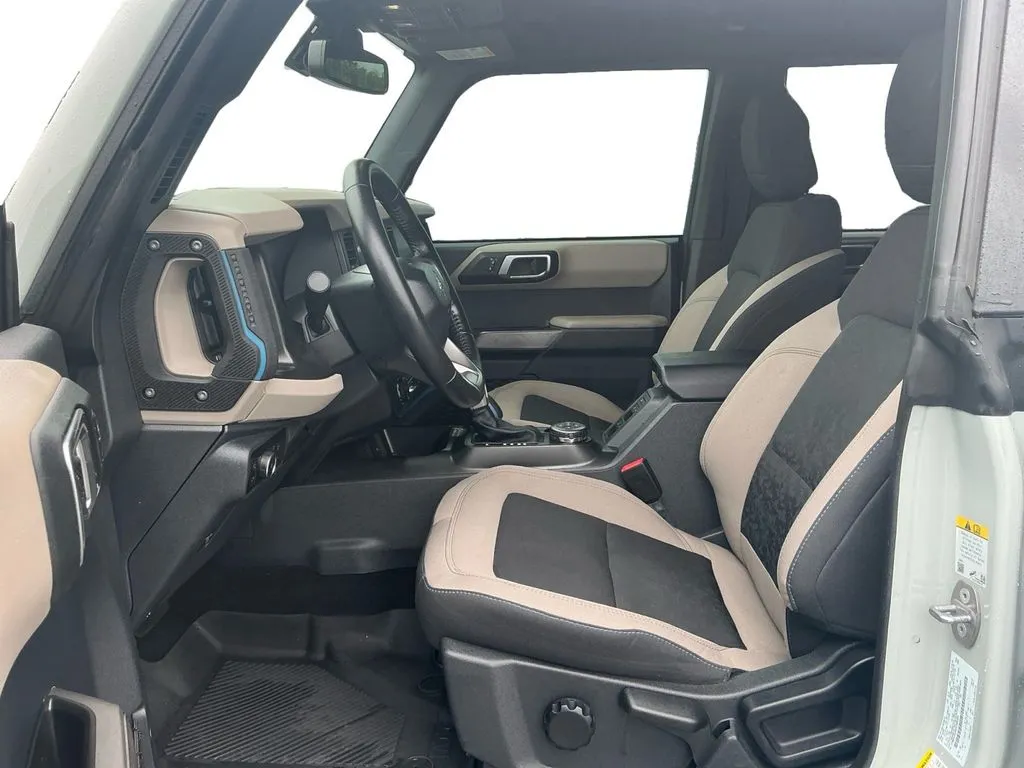 2023 Ford Bronco Wildtrak thumbnail 14