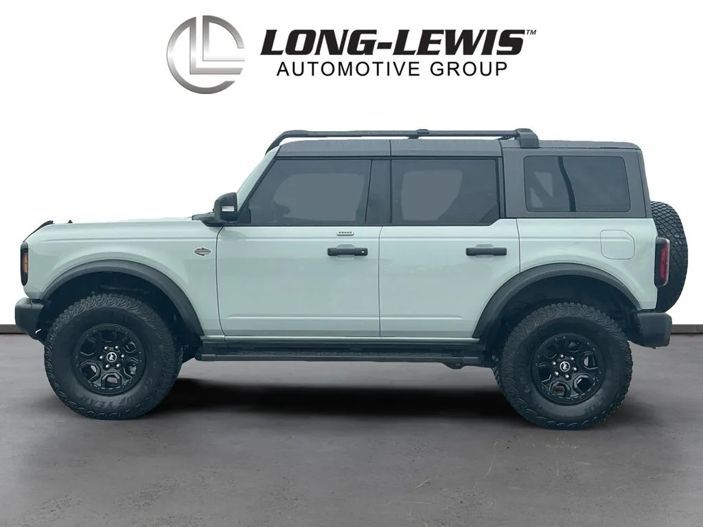 2023 Ford Bronco Wildtrak thumbnail 2