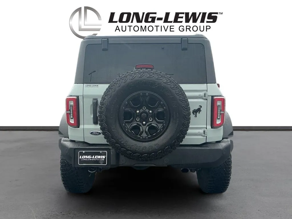 2023 Ford Bronco Wildtrak thumbnail 5