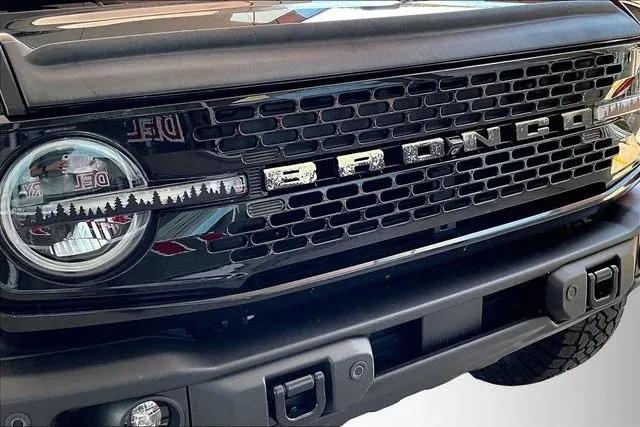 2023 Ford Bronco Wildtrak thumbnail 28