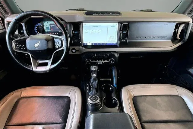 2023 Ford Bronco Wildtrak thumbnail 7