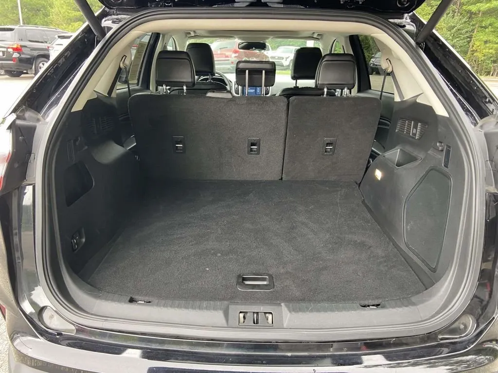 2023 Ford Edge Titanium thumbnail 22