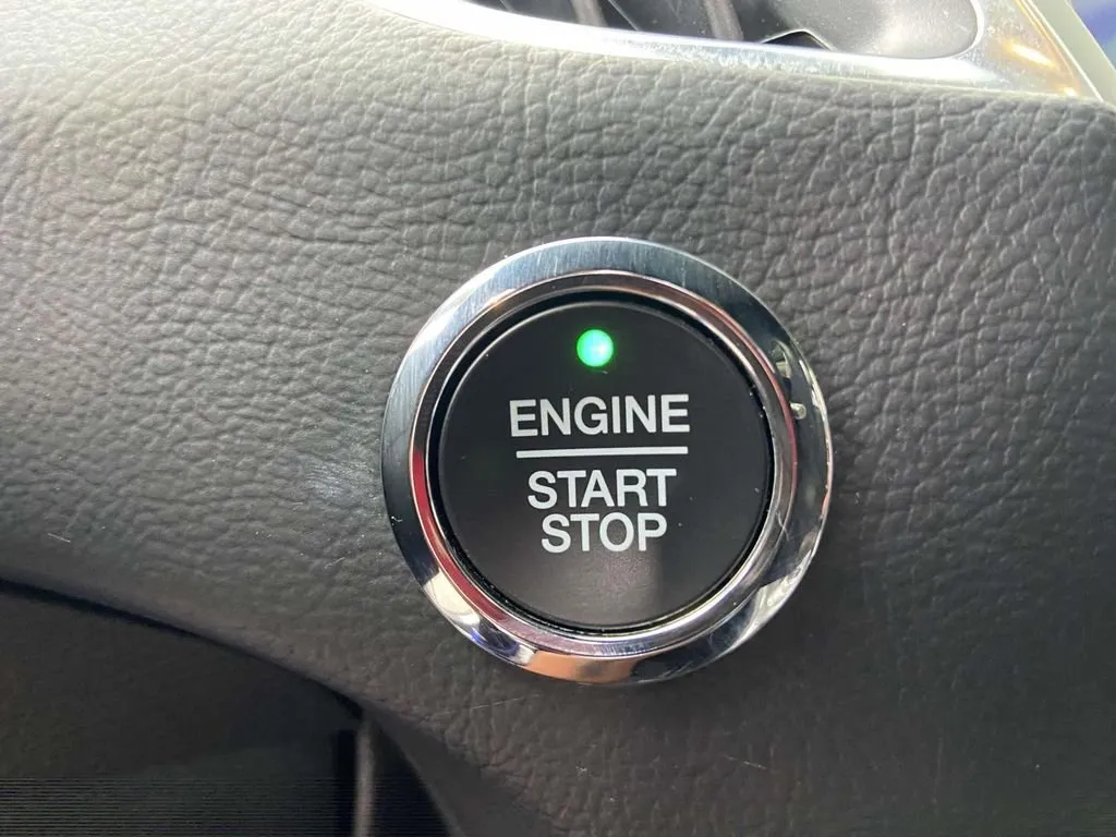 2023 Ford Edge Titanium thumbnail 23