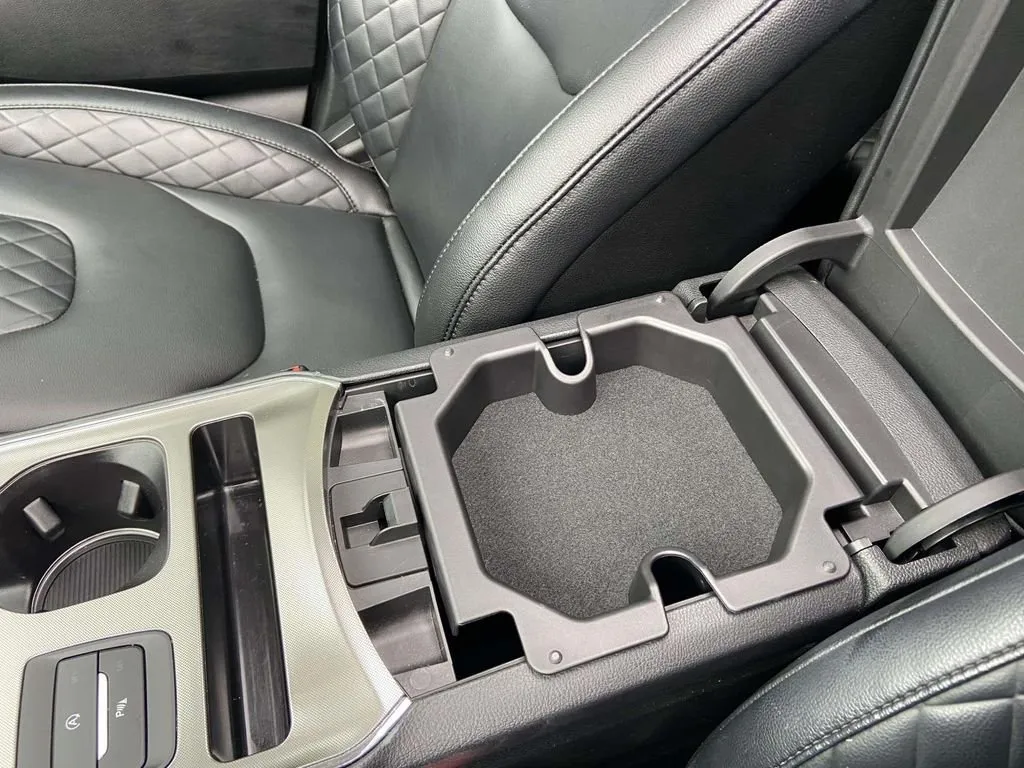 2023 Ford Edge Titanium thumbnail 28