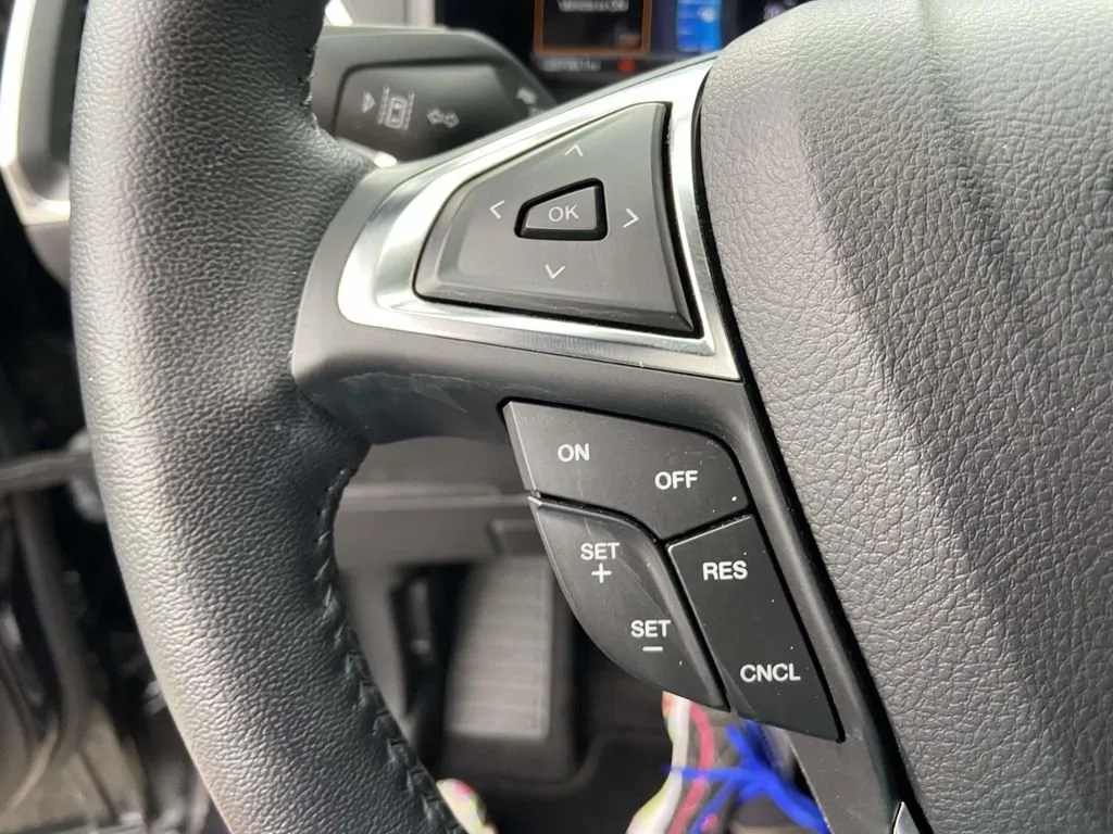 2023 Ford Edge Titanium thumbnail 31