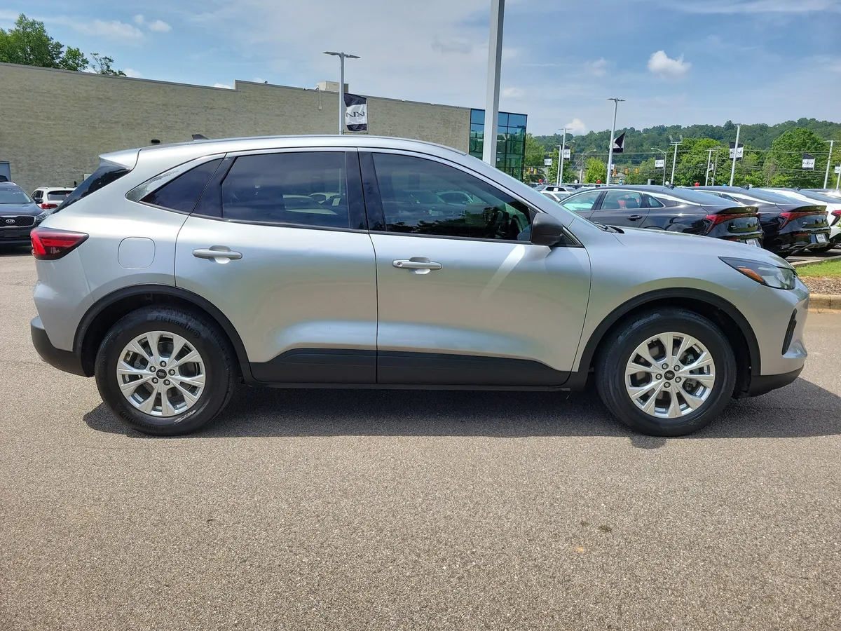 2023 Ford Escape Active thumbnail 6