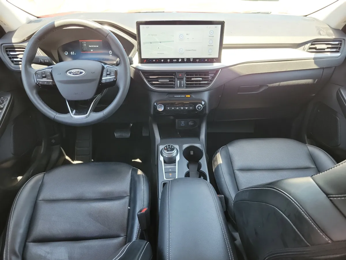 2023 Ford Escape Platinum thumbnail 11