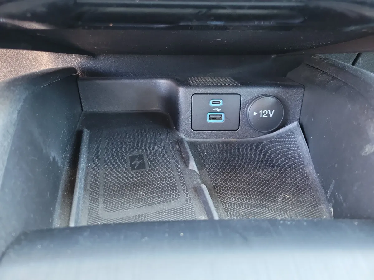 2023 Ford Escape Platinum thumbnail 13