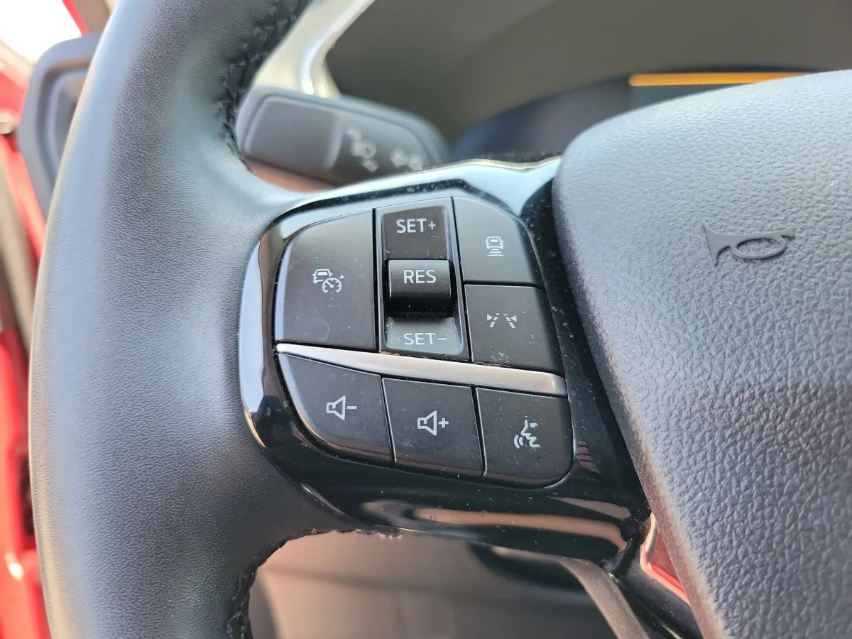 2023 Ford Escape Platinum thumbnail 17