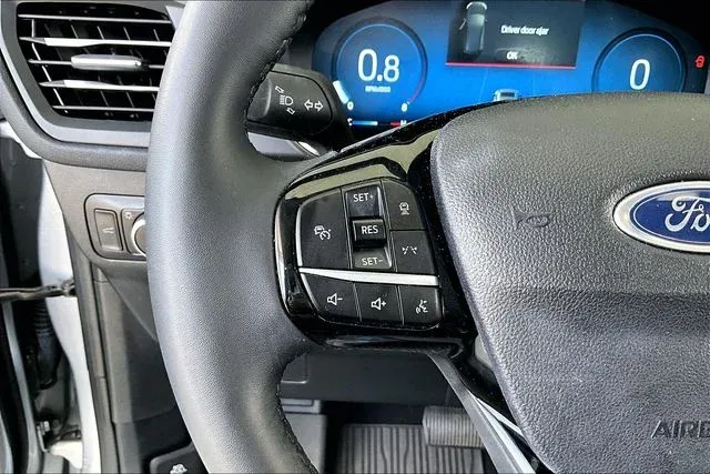 2023 Ford Escape Platinum thumbnail 10