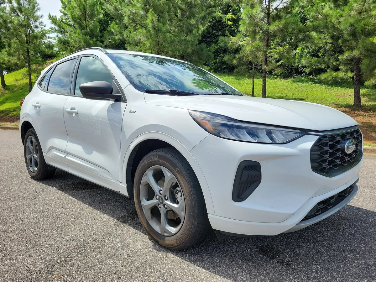 2023 Ford Escape ST-Line thumbnail 7