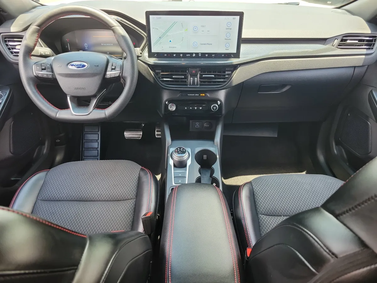 2023 Ford Escape ST-Line thumbnail 10