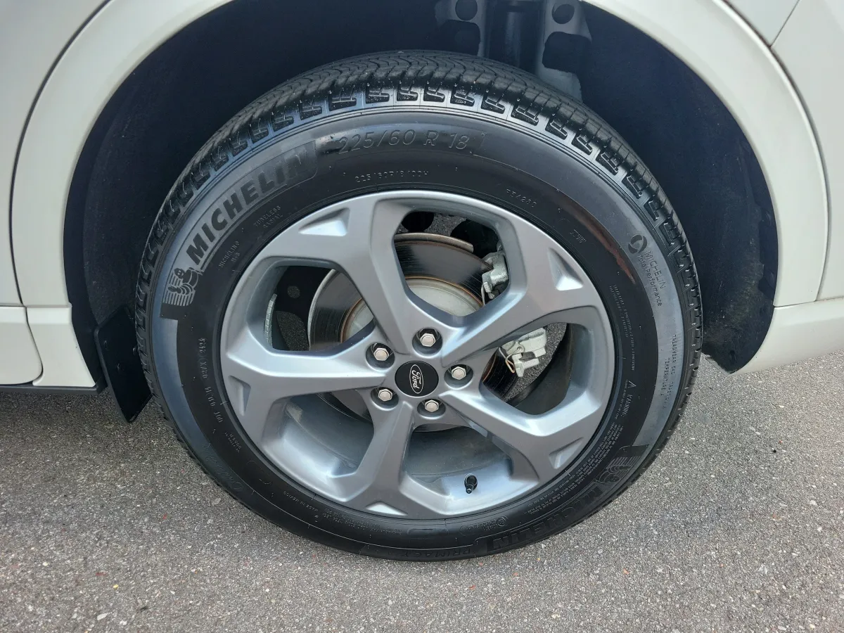 2023 Ford Escape ST-Line thumbnail 25