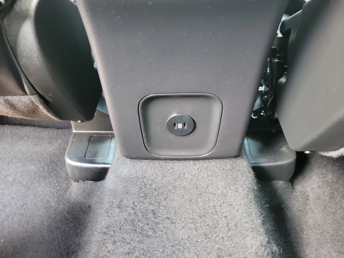 2023 Ford Escape ST-Line thumbnail 9