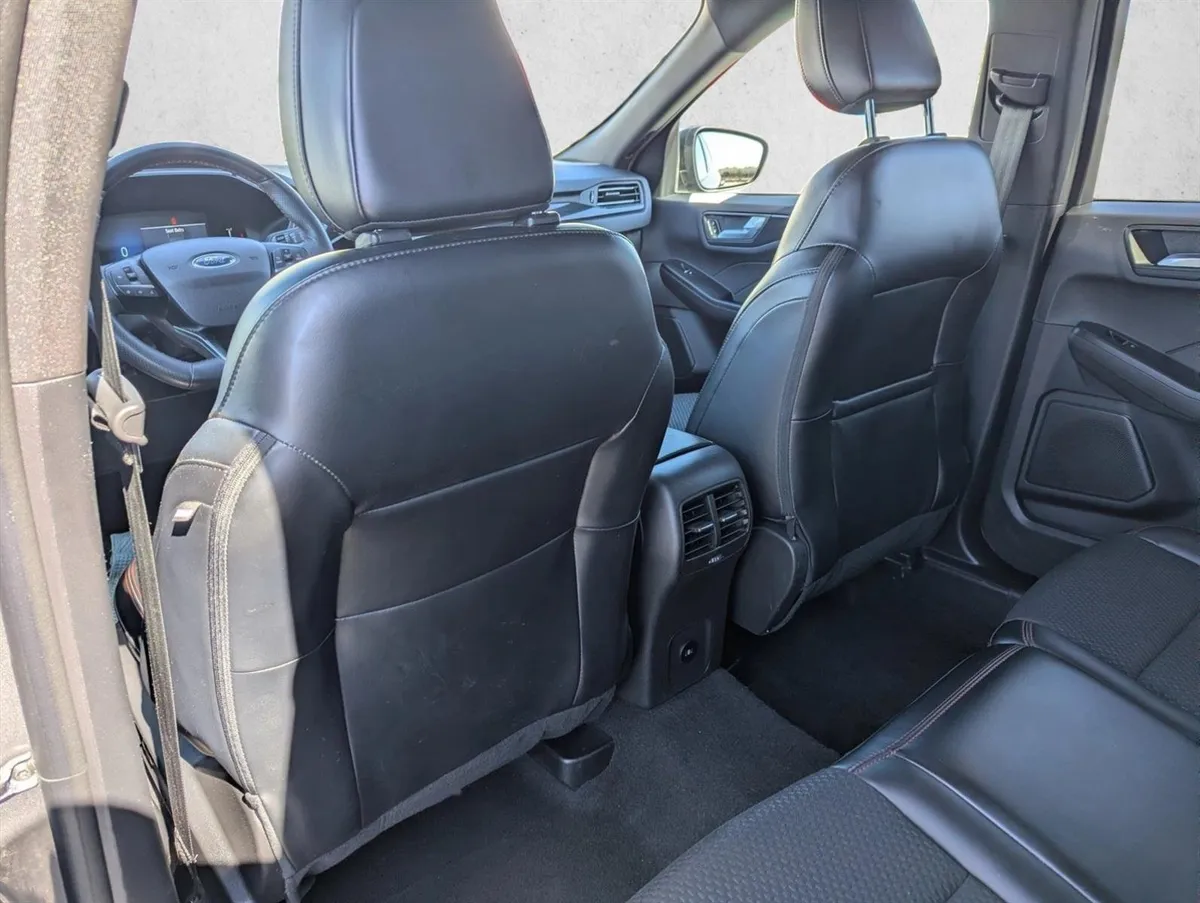 2023 Ford Escape ST-Line thumbnail 22