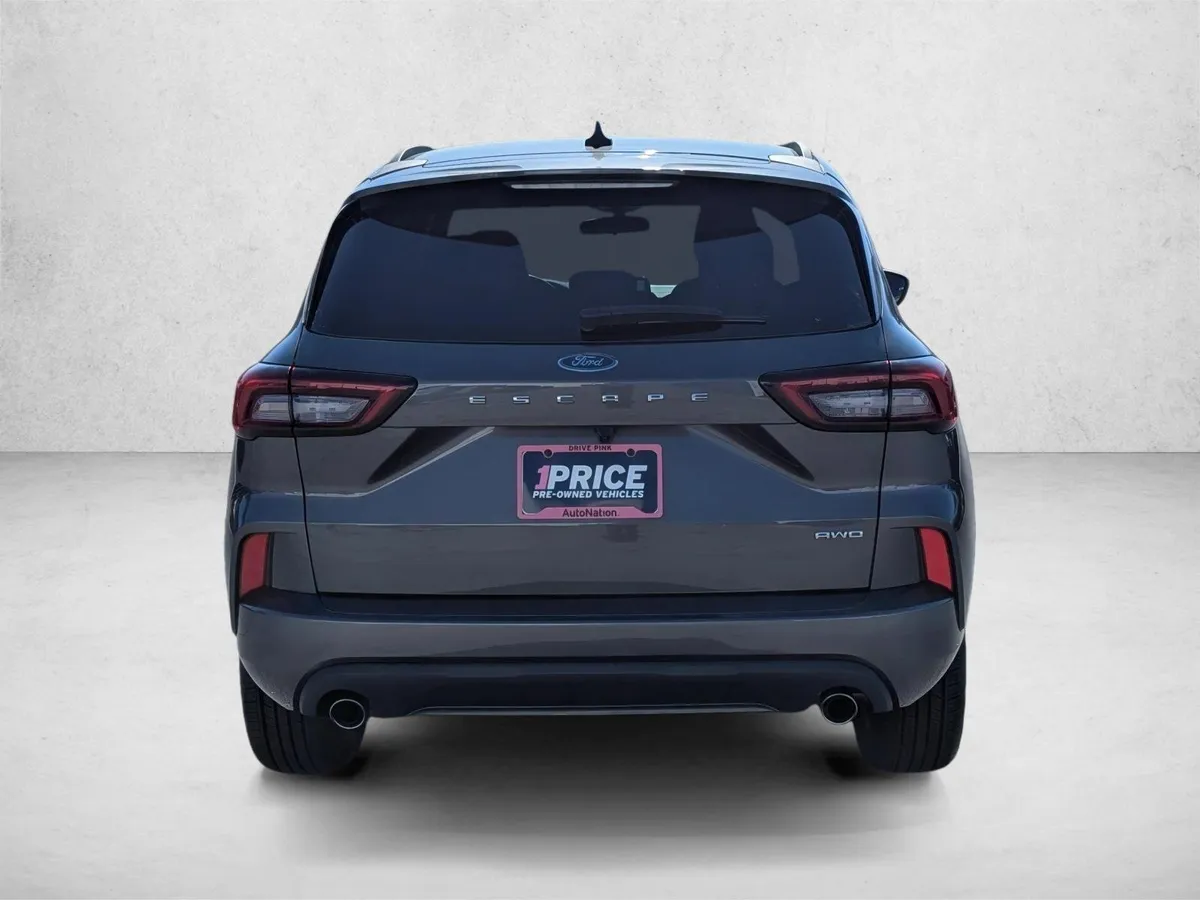 2023 Ford Escape ST-Line thumbnail 6